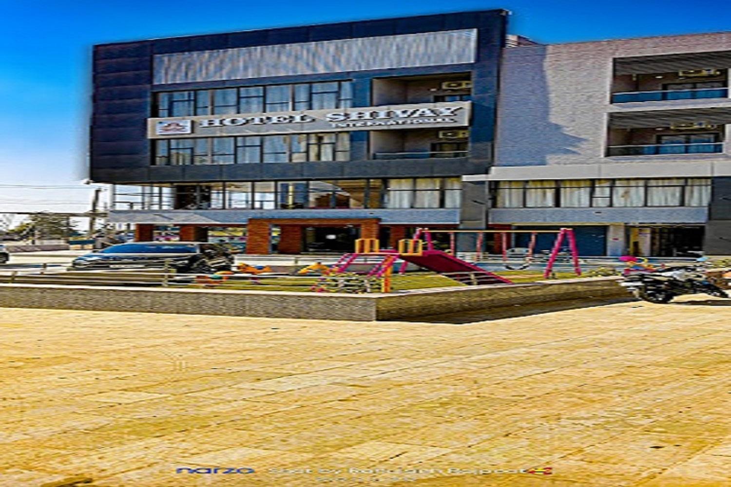 Hotel Shivay International Tharad Buitenkant foto